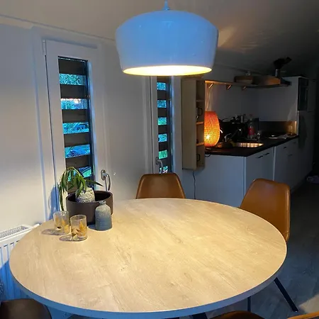 Ferienhaus Tinydroom Im Europarcs Bad Hoophuizen Am Veluwemeer Hulshorst